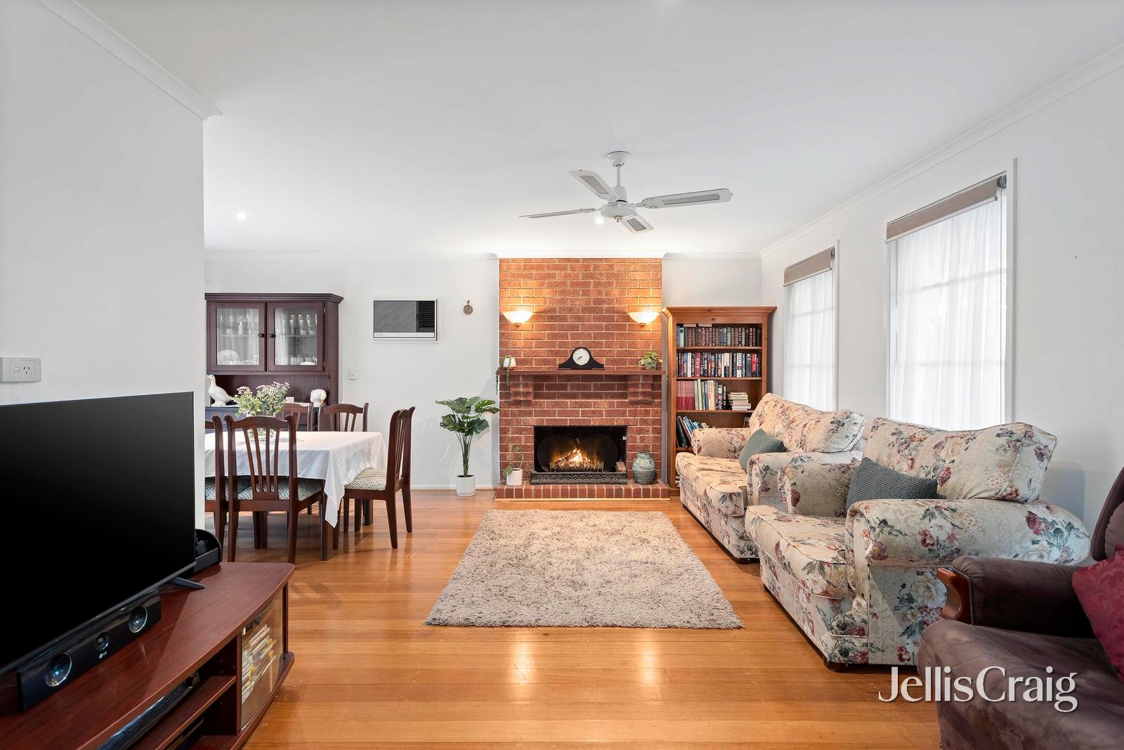 7 Dewpond Walk, Croydon&nbsp;South image 2