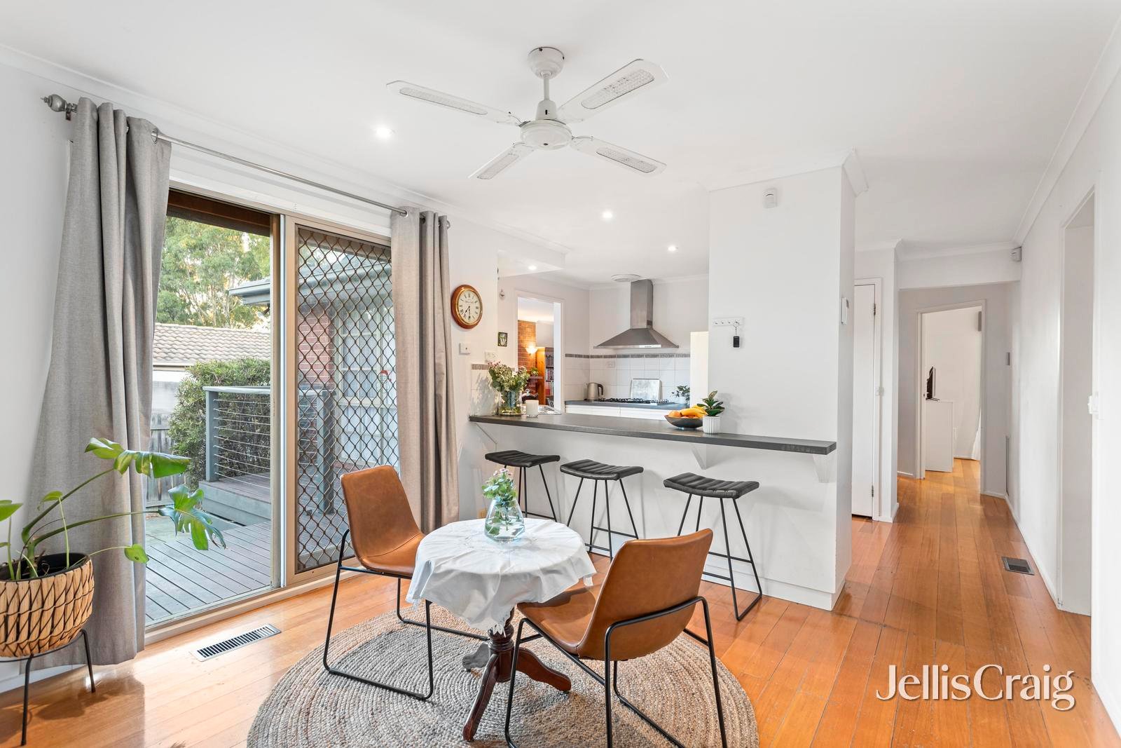 7 Dewpond Walk, Croydon&nbsp;South image 3