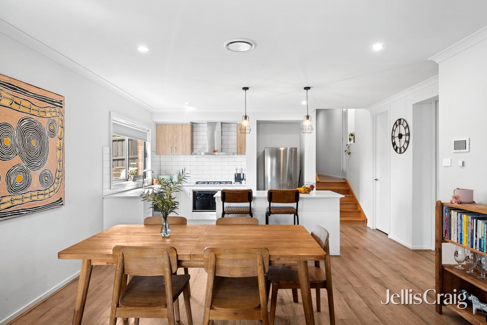 7 Dianella Court, Woodend image 2