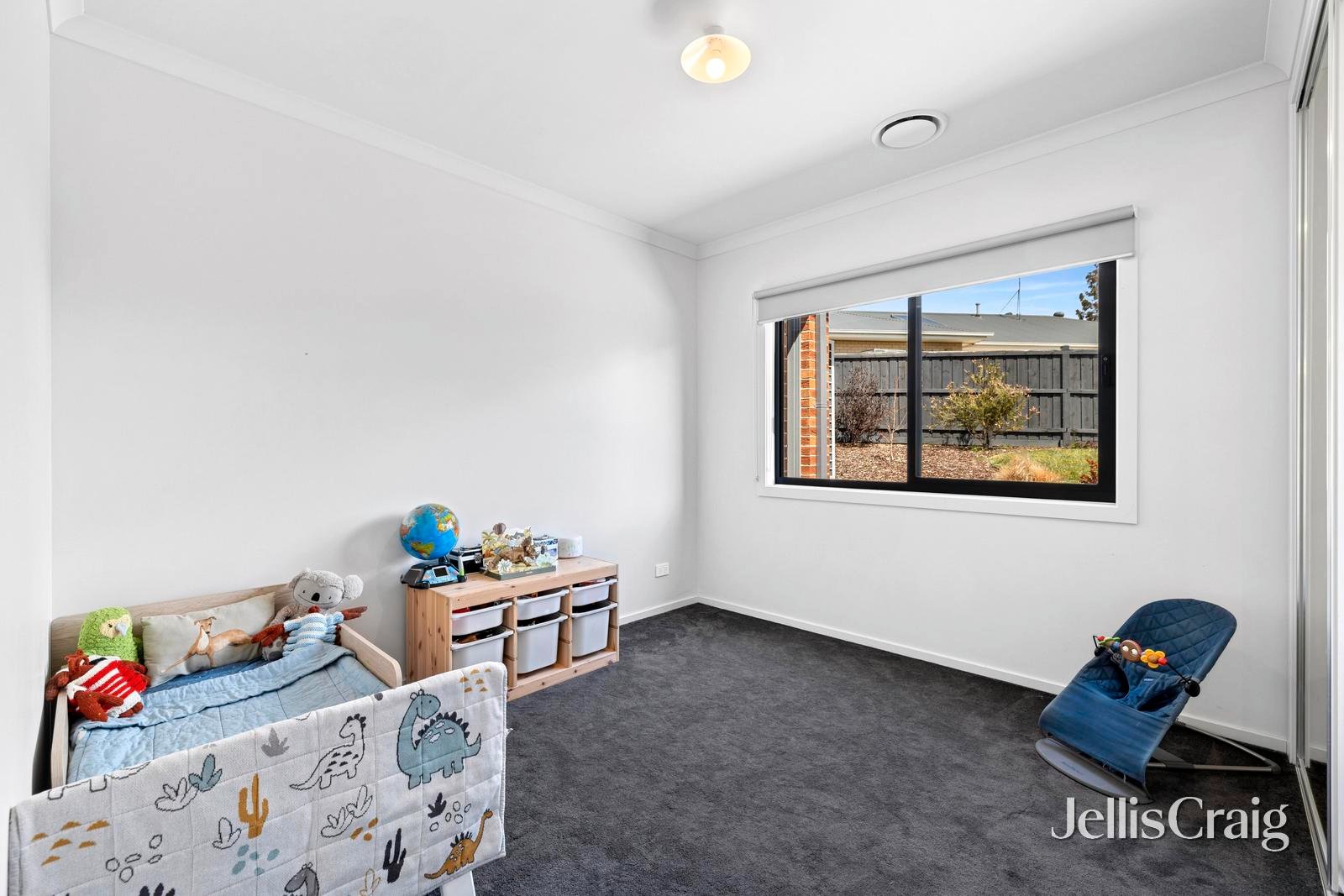 7 Dianella Court, Woodend image 13