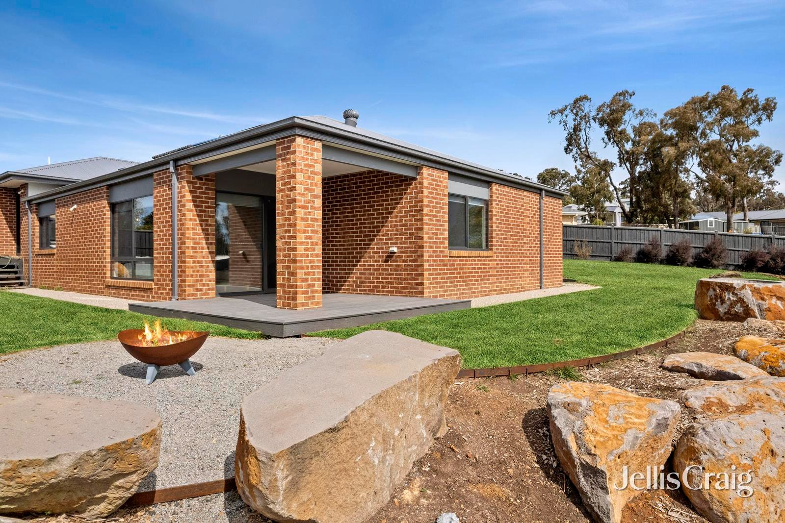 7 Dianella Court, Woodend image 15