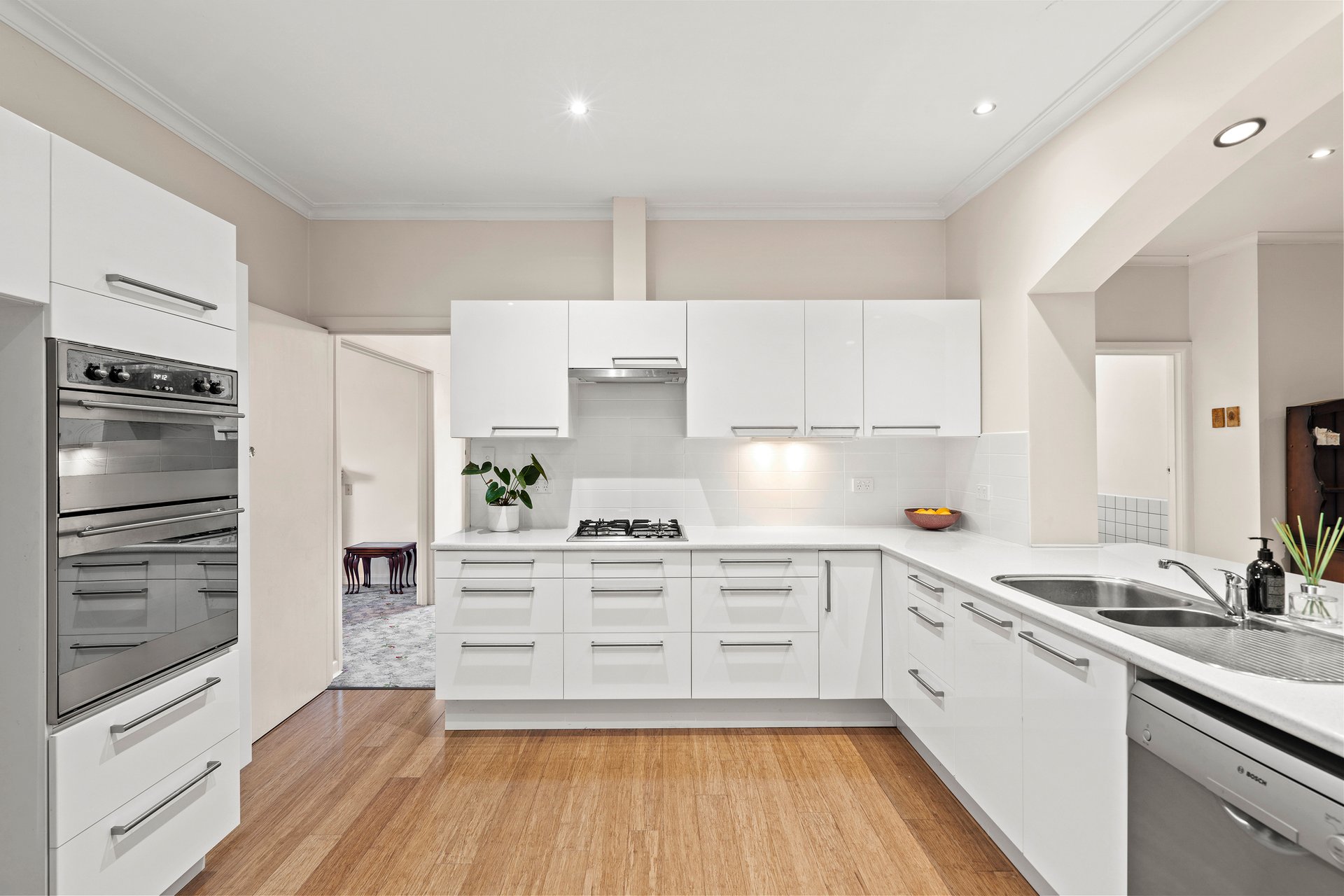 7 Dorgan Street, Mount Waverley image 1