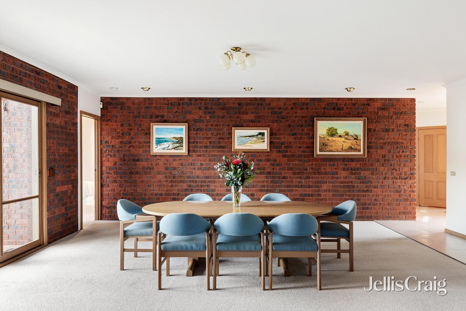 7 Dover Court, Diamond&nbsp;Creek image 3