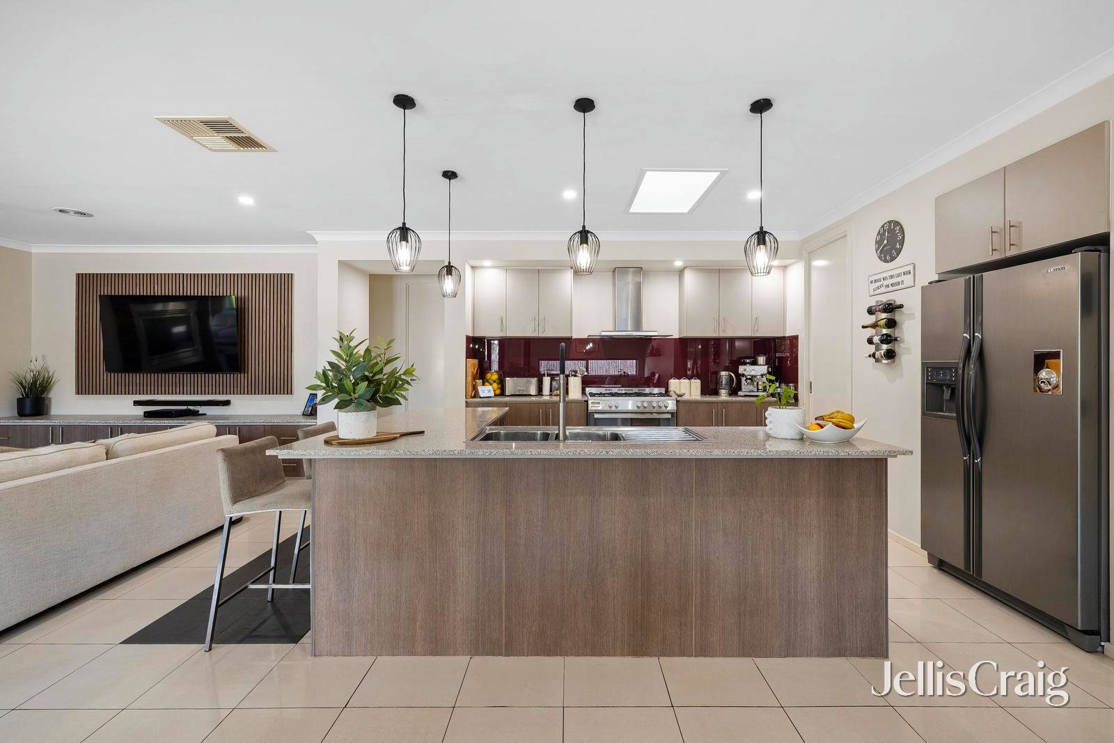 7 Eden Park Drive, Mornington image 2