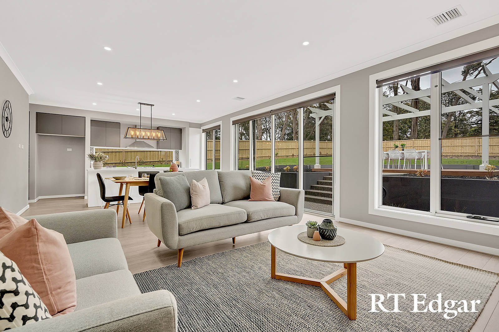 Property Gallery Thumbnail 2