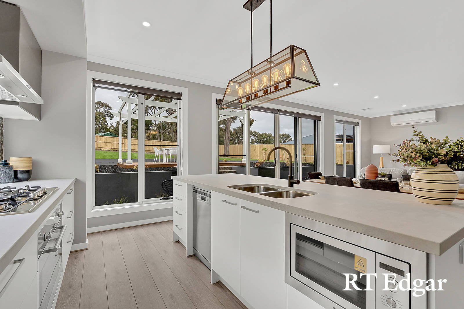 Property Gallery Thumbnail 4