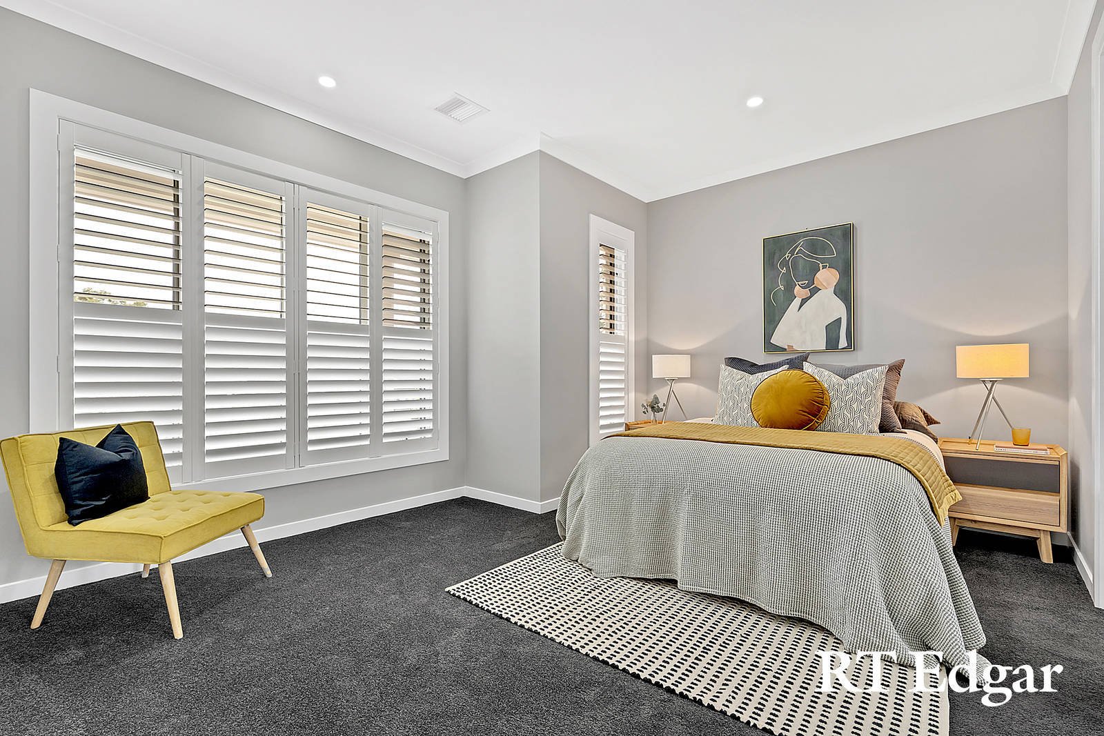 Property Gallery Thumbnail 11
