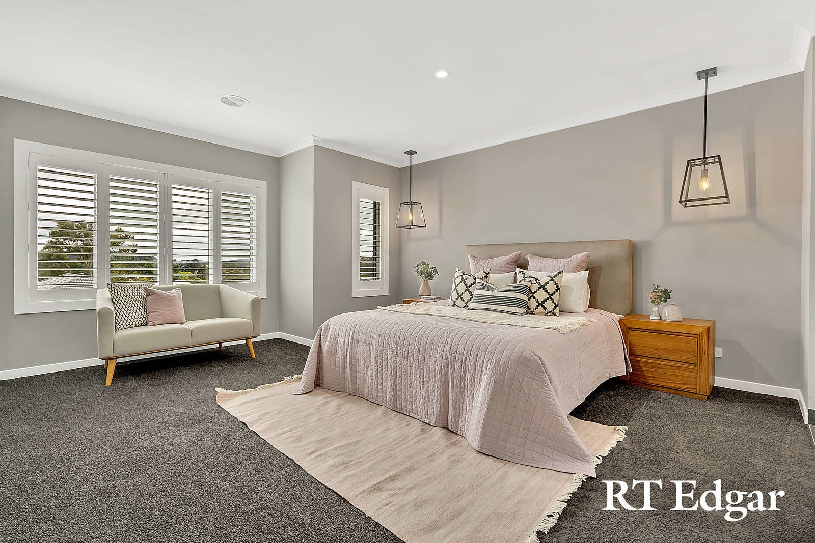 Property Gallery Thumbnail 14
