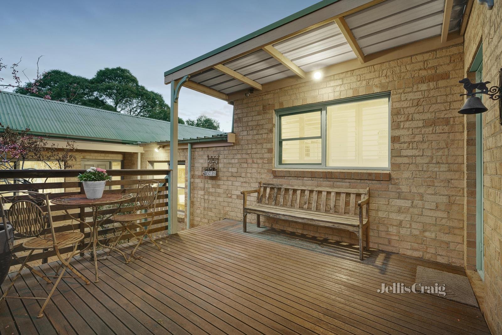 7 Eliana Court, Warranwood image 11