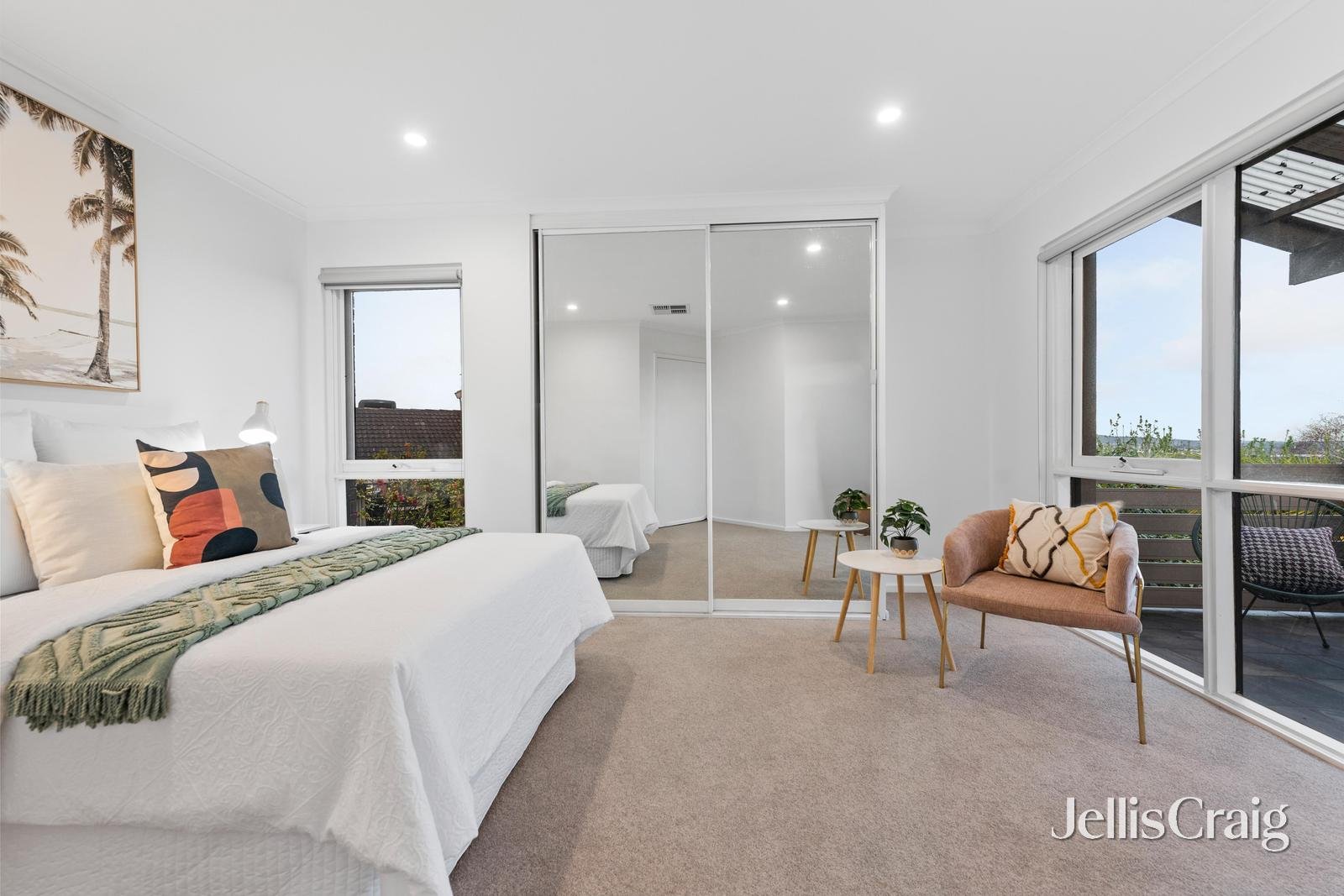 7 Erskine Crescent, Wheelers Hill image 9
