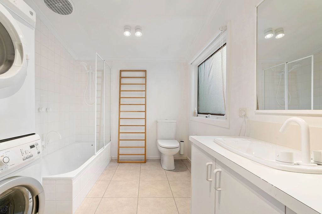 7 Fairfax Street, Blairgowrie image 11