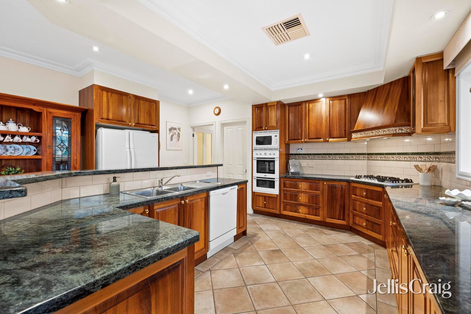 7 Fasan Rise, Warrandyte&nbsp;South image 7