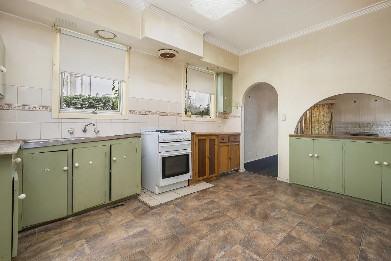 7 Finchaven Street, Herne Hill image 3