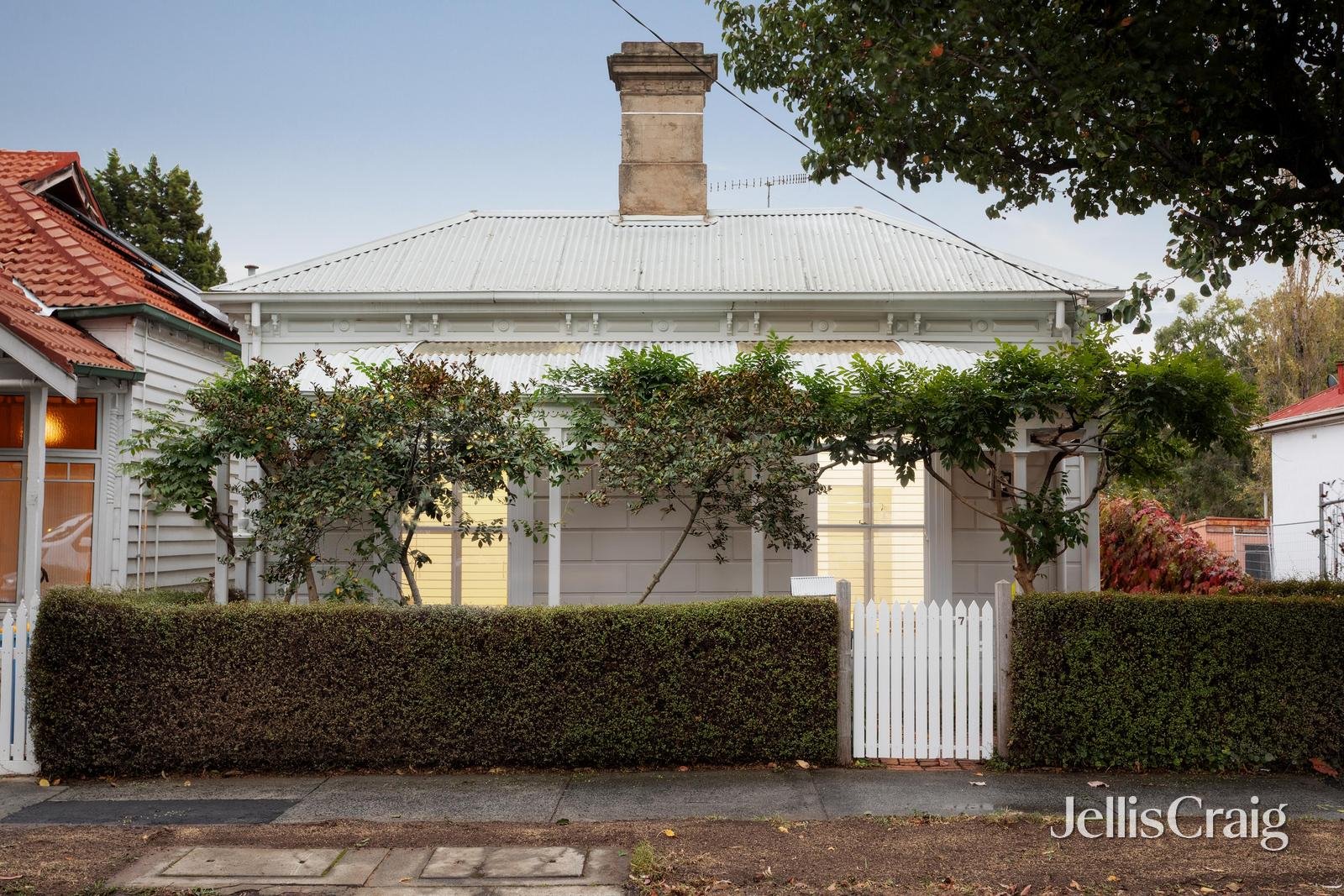 7 Foley Street, Kew image 1
