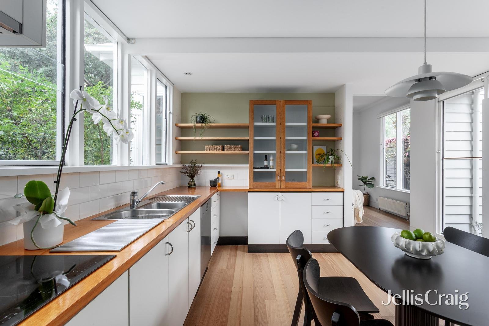 7 Foley Street, Kew image 9