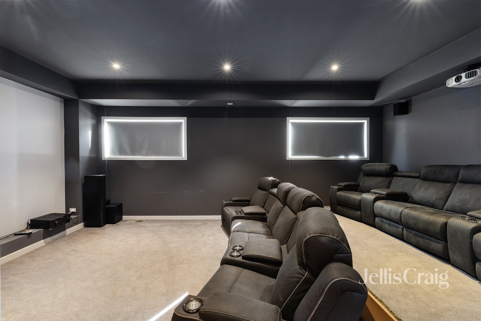 7 Forster Street, Ivanhoe image 4