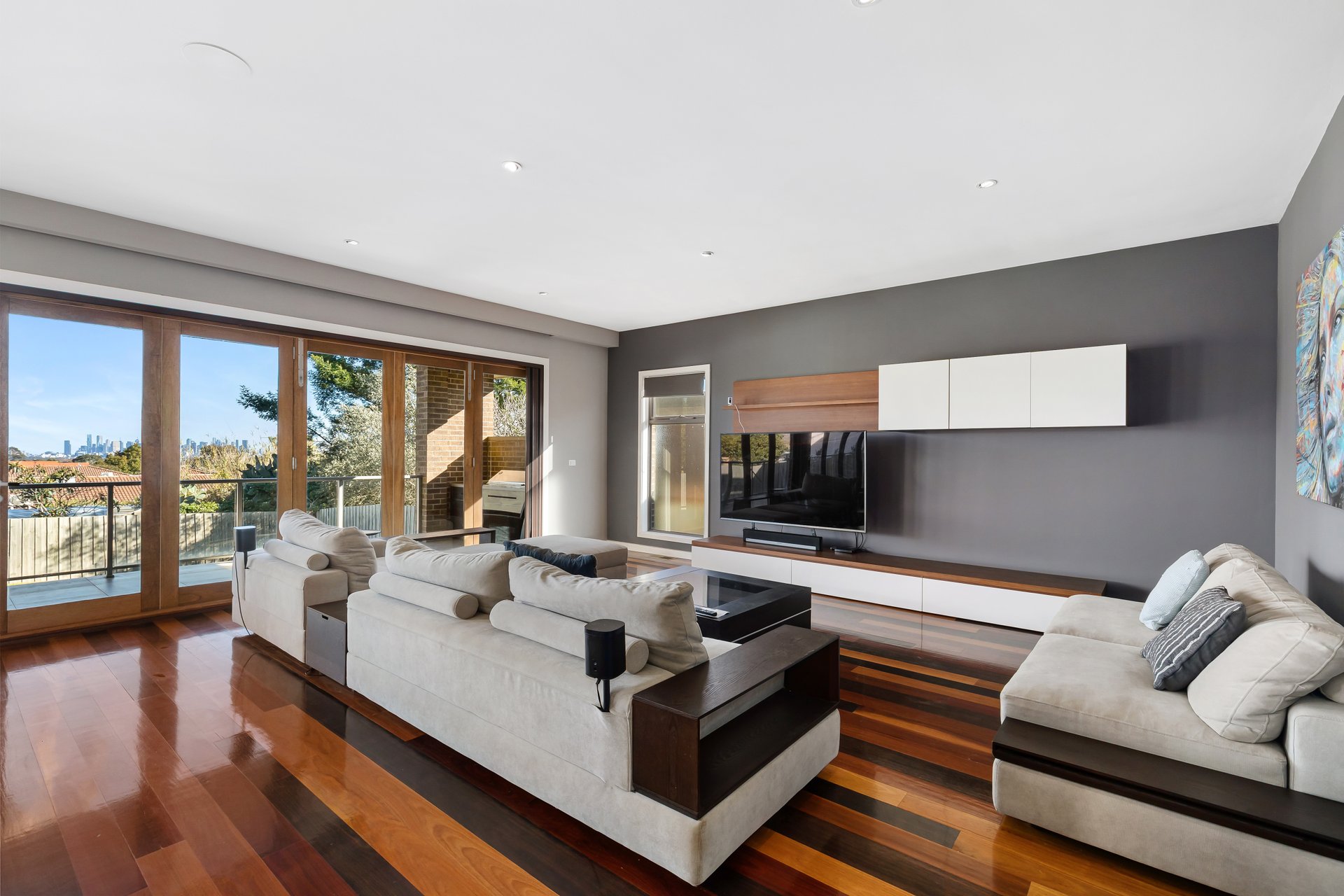 7 Forster Street, Ivanhoe image 2