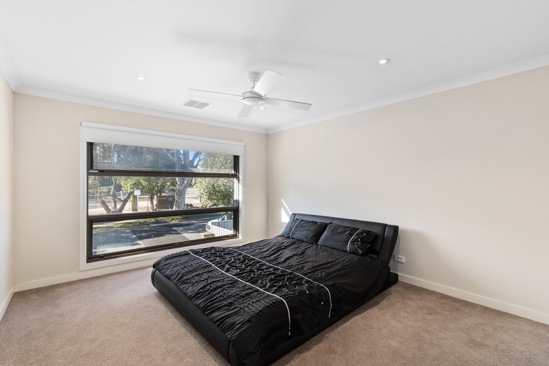 7 Forster Street, Ivanhoe image 8