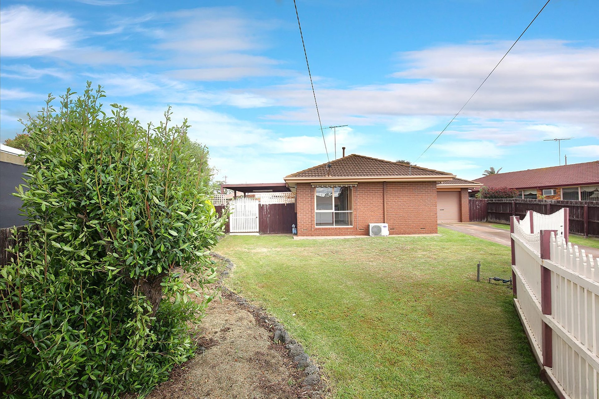 7 Freesia Court, Whittington image 13