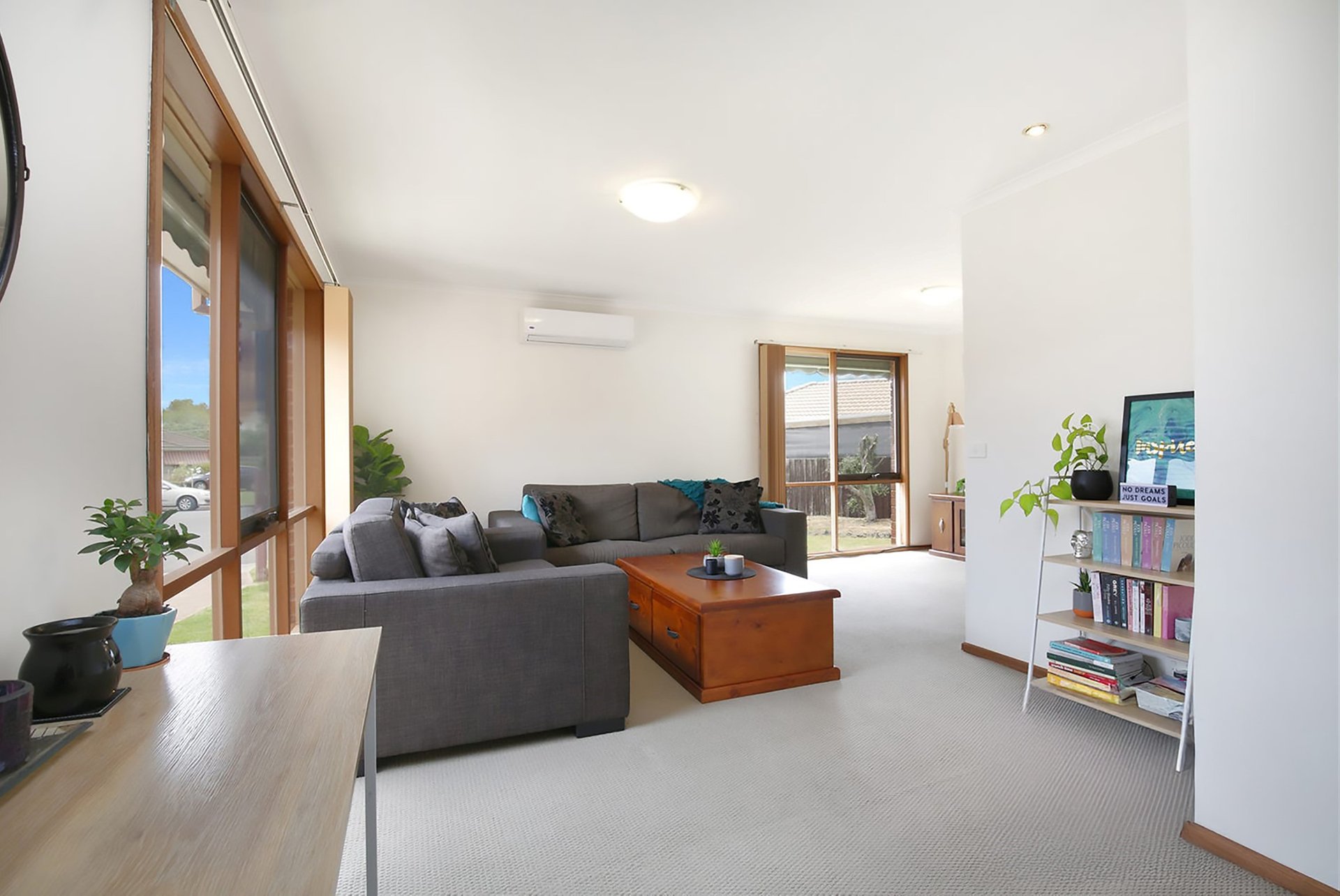 7 Freesia Court, Whittington image 2