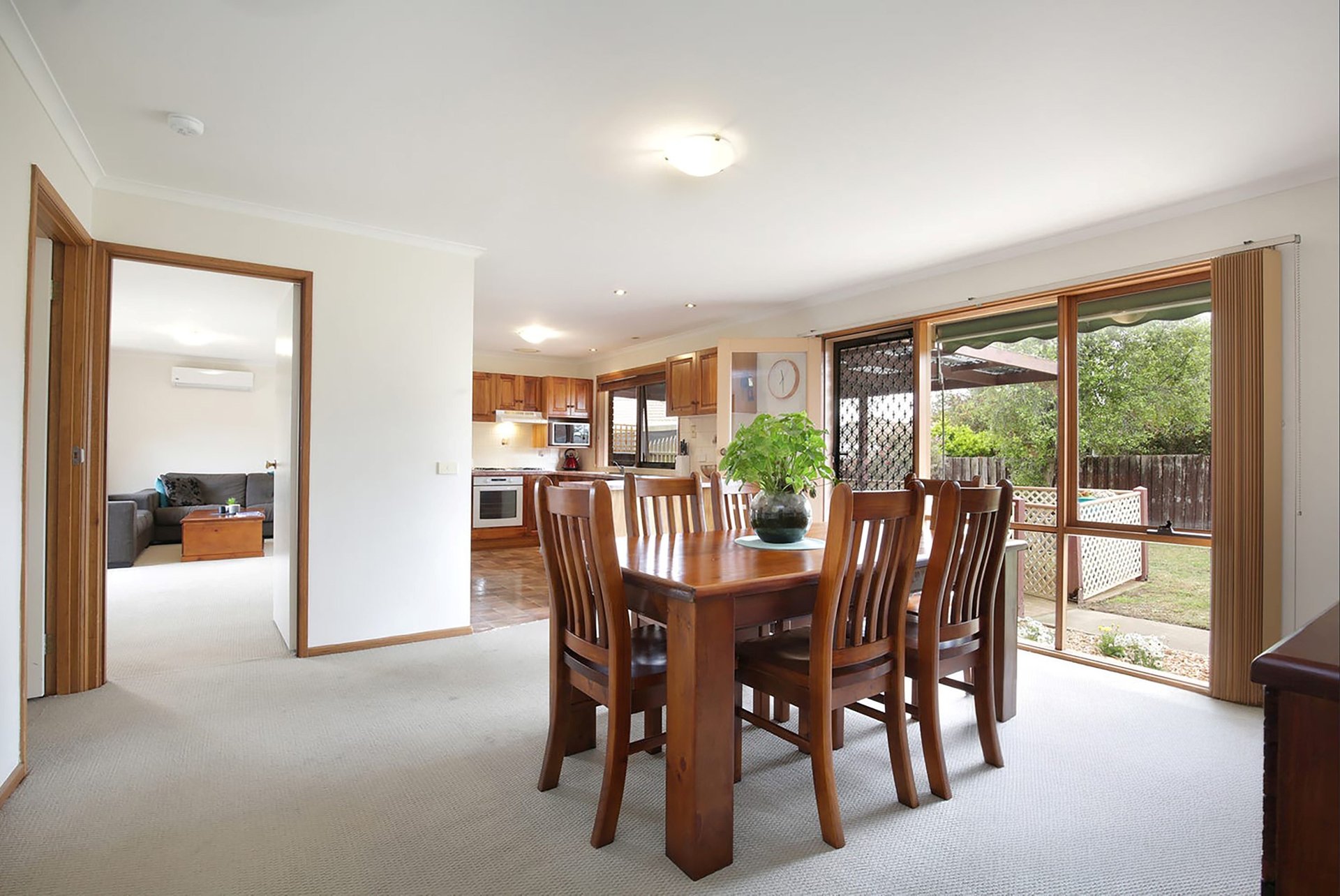 7 Freesia Court, Whittington image 5