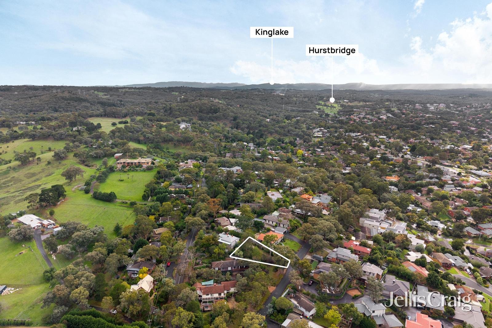 7 Fuller Street, Diamond&nbsp;Creek image 1