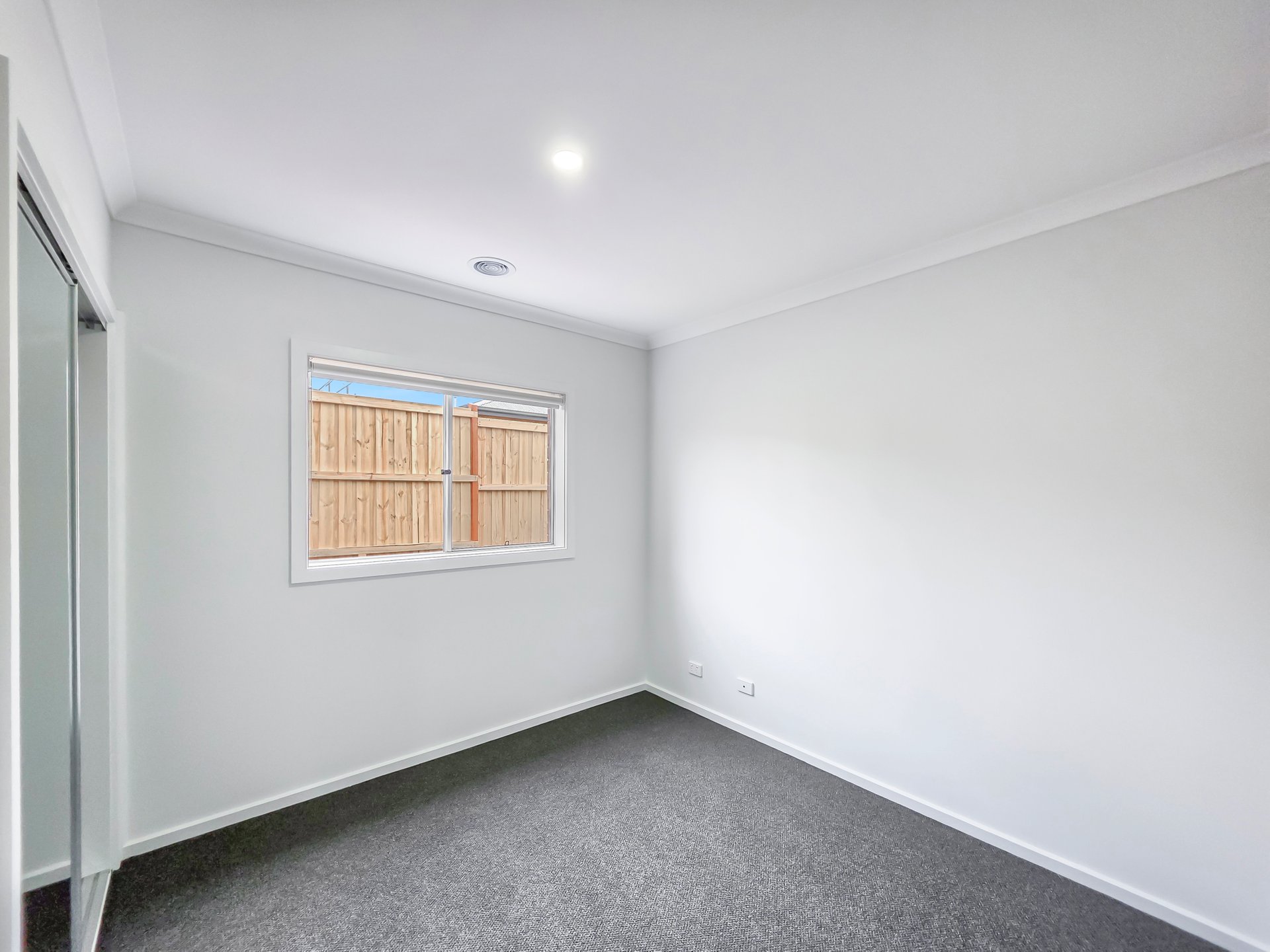 7 Galanthus Street, Charlemont image 3