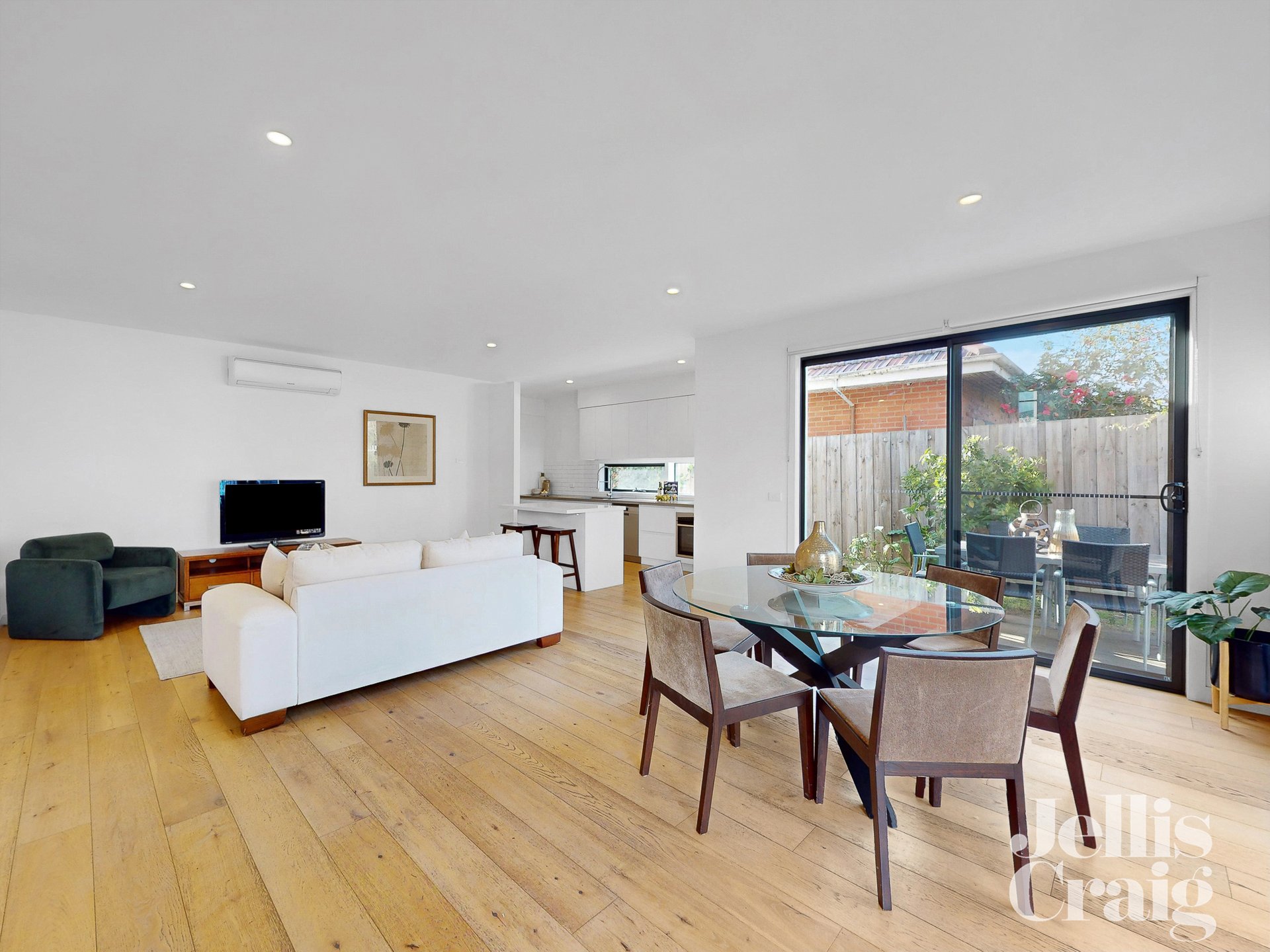 7 Gilmour Road, Bentleigh image 3