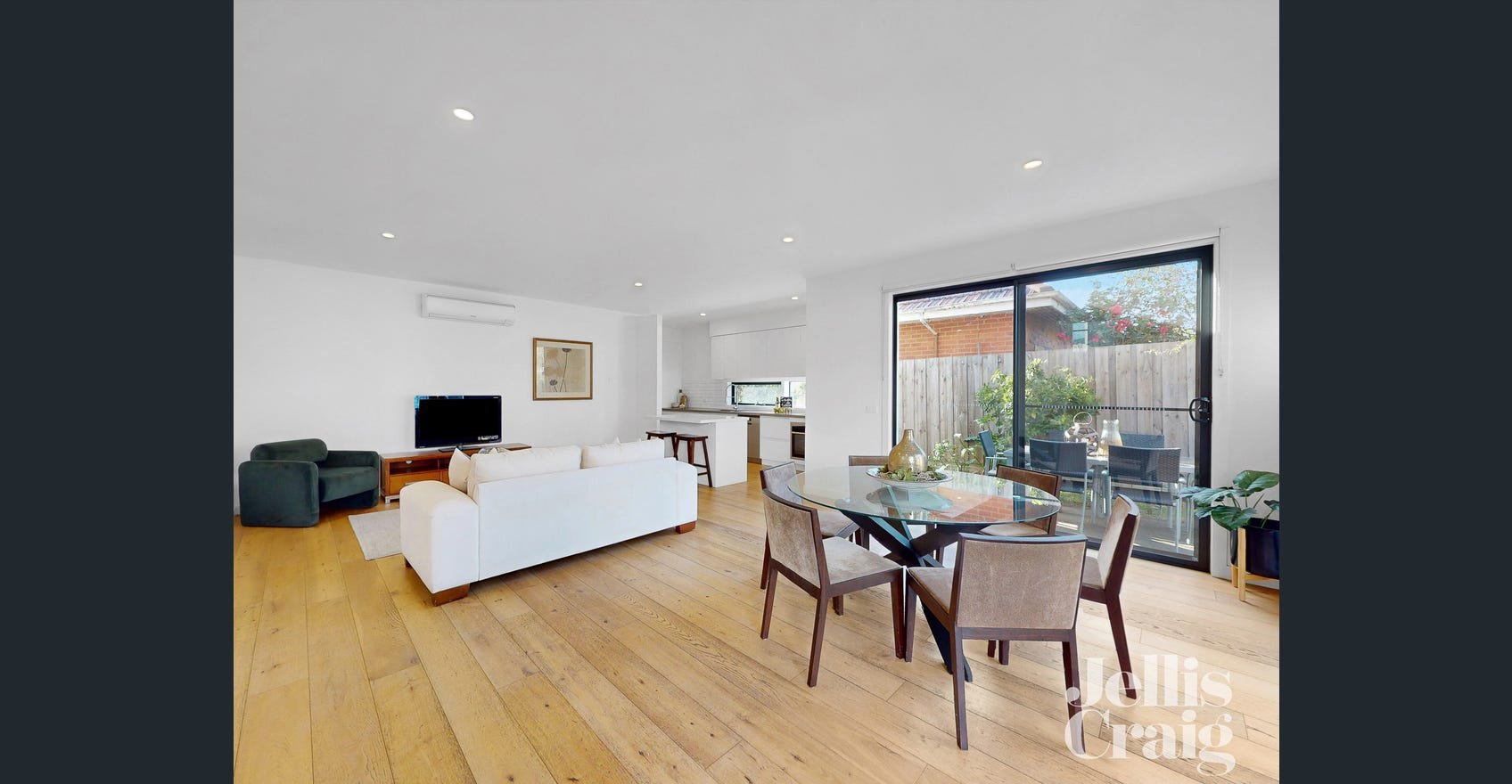 7 Gilmour Road, Bentleigh image 2