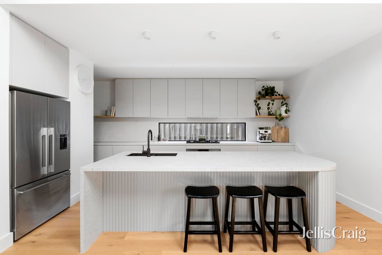 7 Gledhill Rise, Mernda image 2