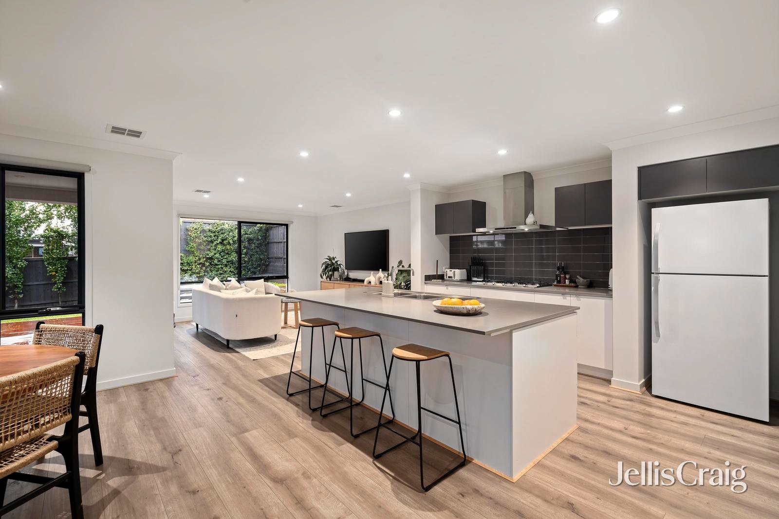7 Goodwin Street, Chirnside&nbsp;Park image 4