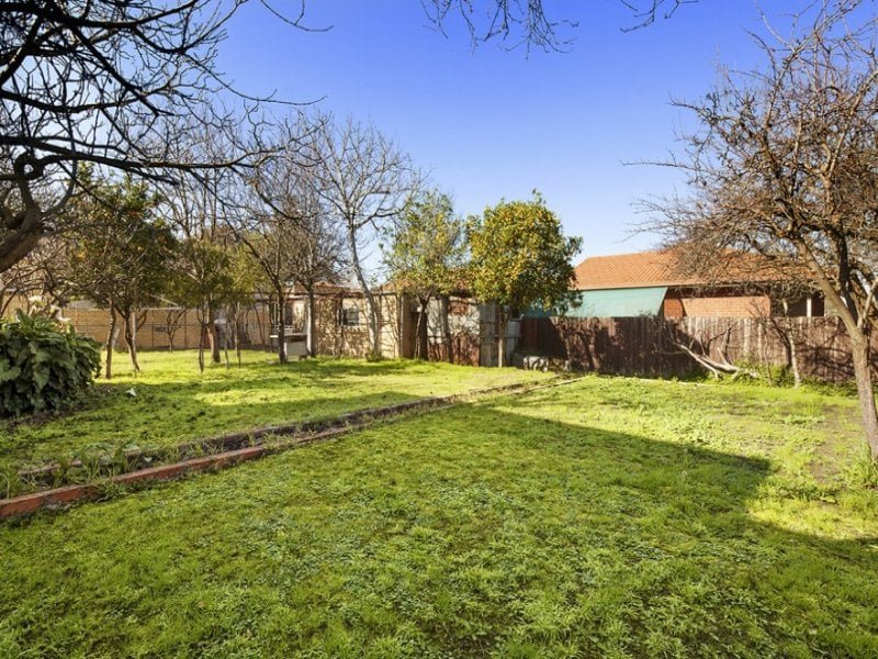7 Gordon Avenue, Oakleigh&nbsp;East image 8