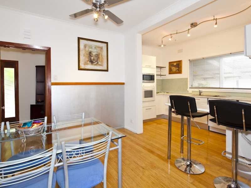 7 Great Britain Street, Herne Hill image 9