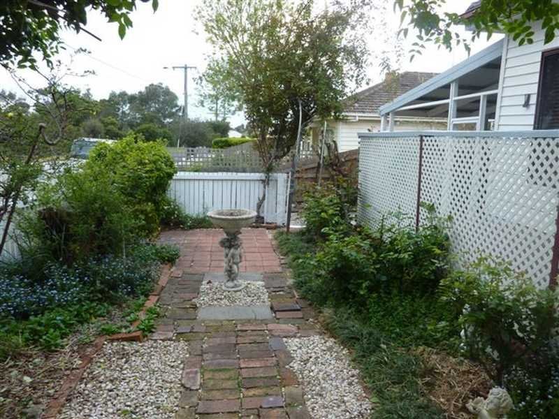 7 Great Britain Street, Herne Hill image 22