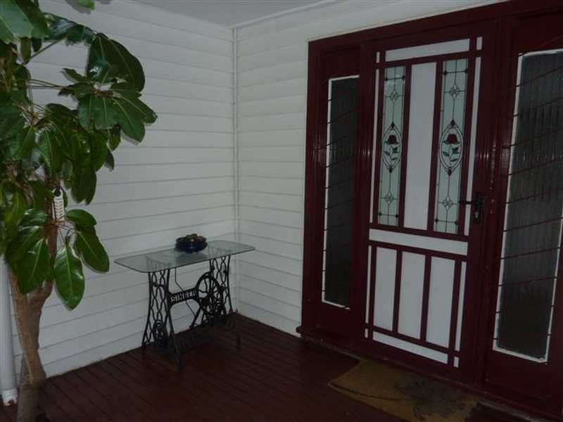 7 Great Britain Street, Herne Hill image 23