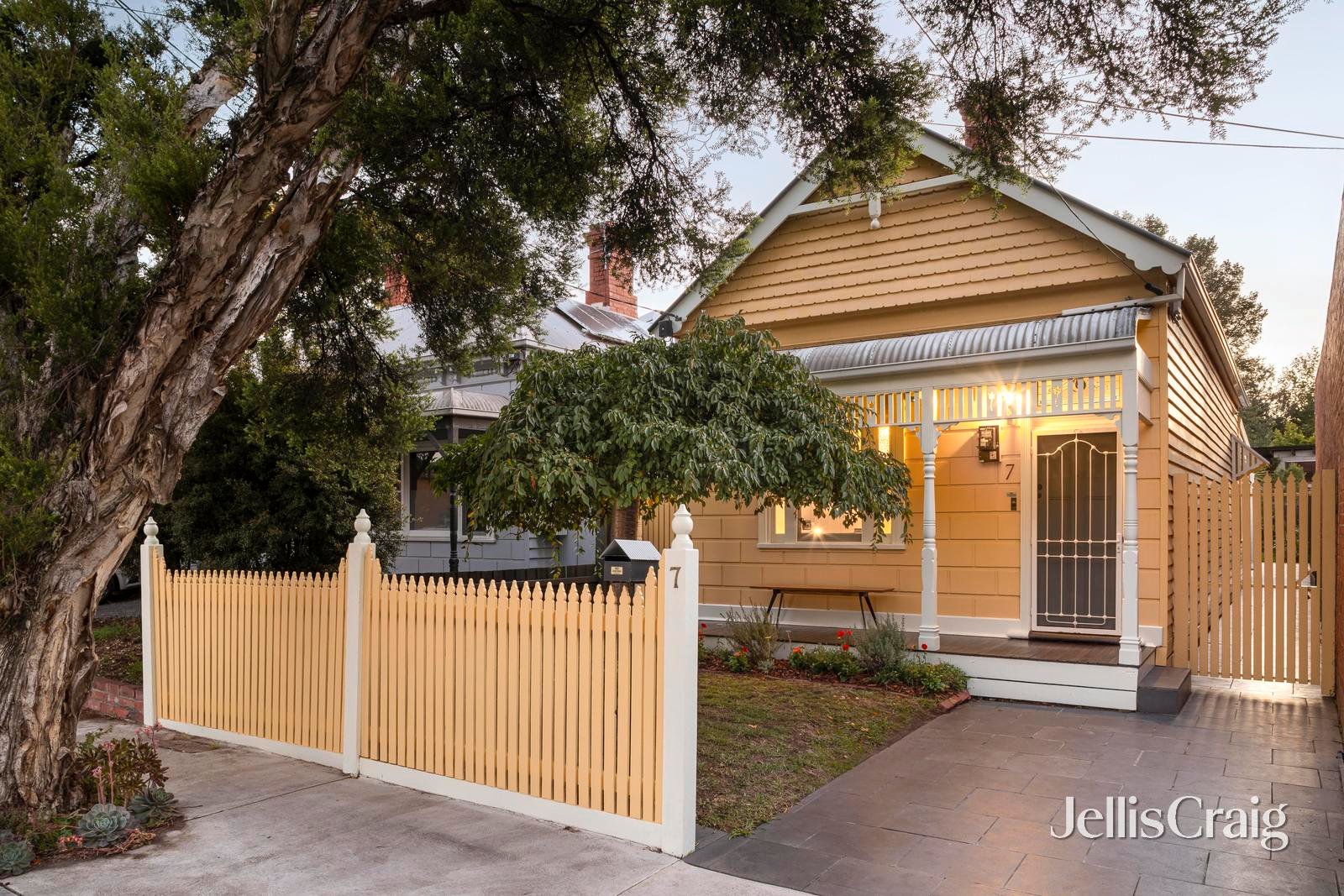 7 Green Street, Northcote image 1