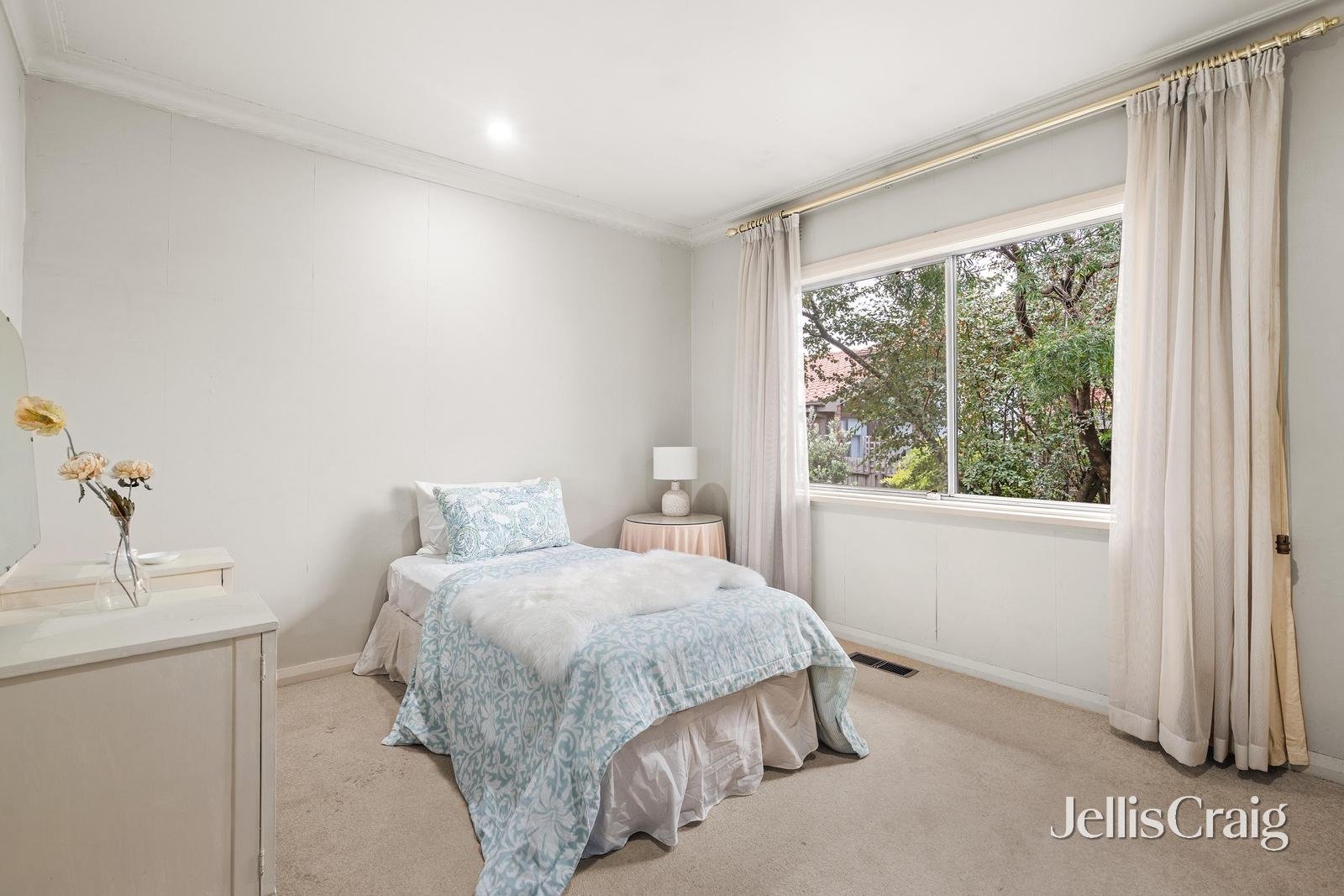 7 Greenwood Street, Doncaster image 5