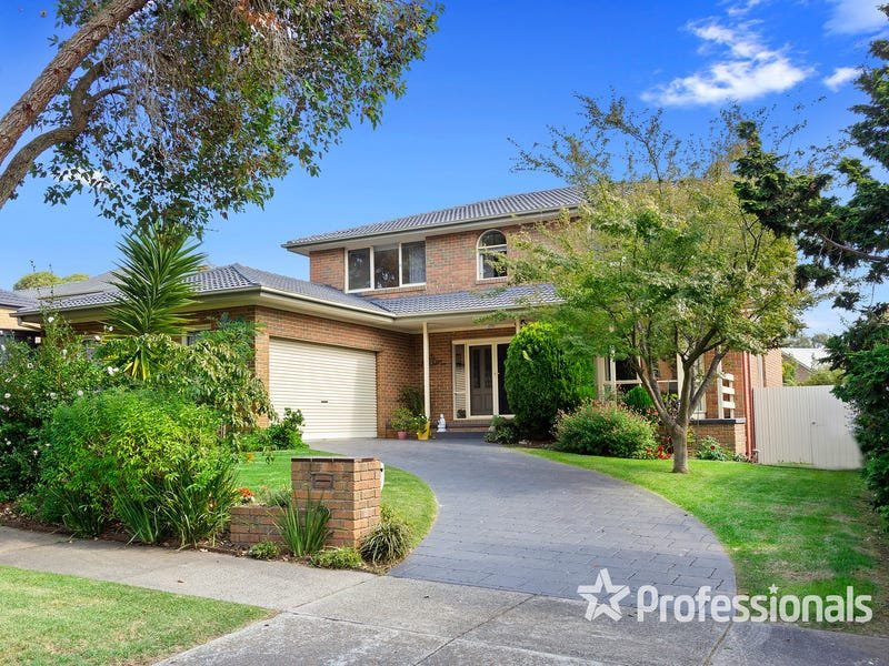 7 Grevillea Drive, Croydon North image 2