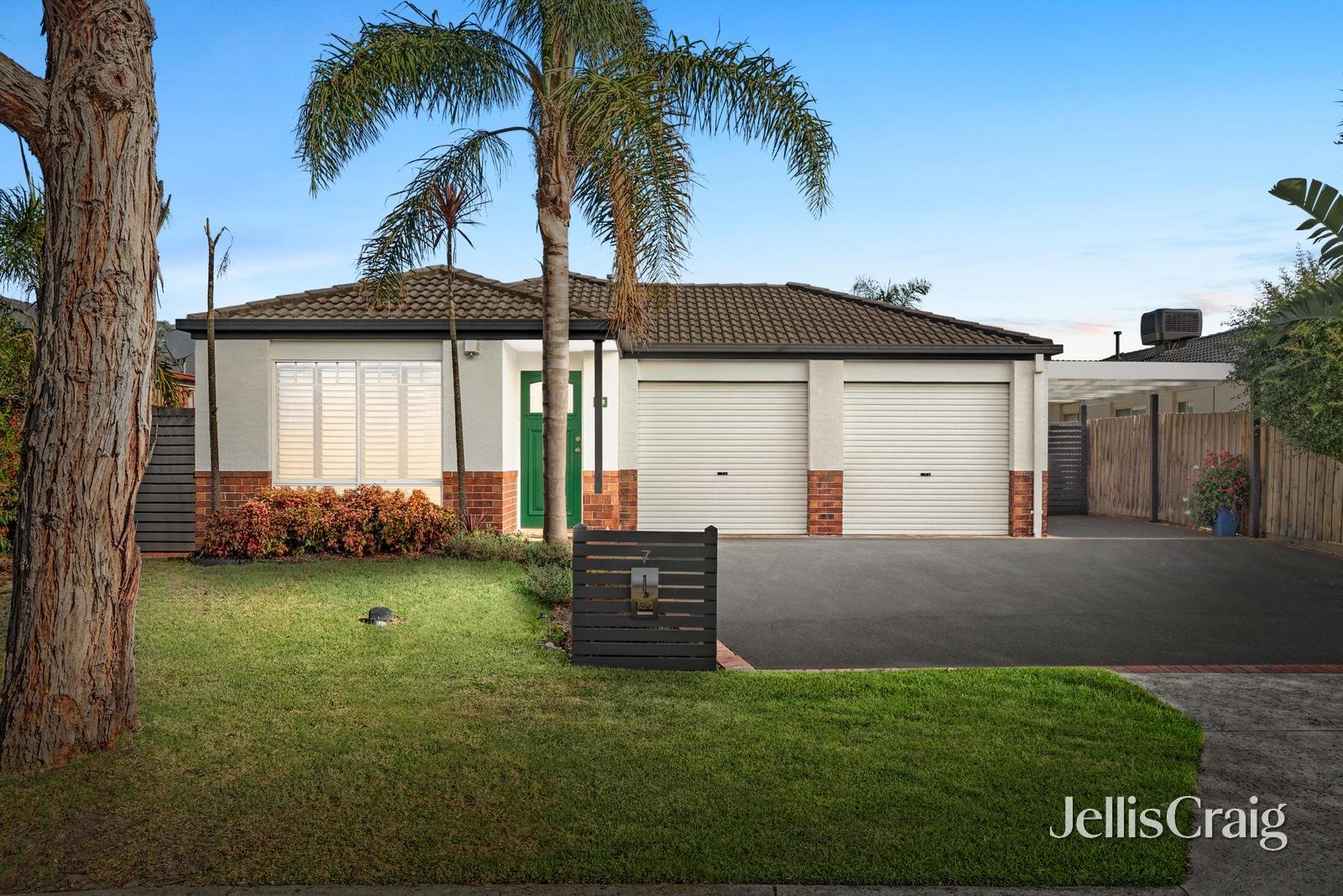 7 Grierson Drive, Kilsyth image 1