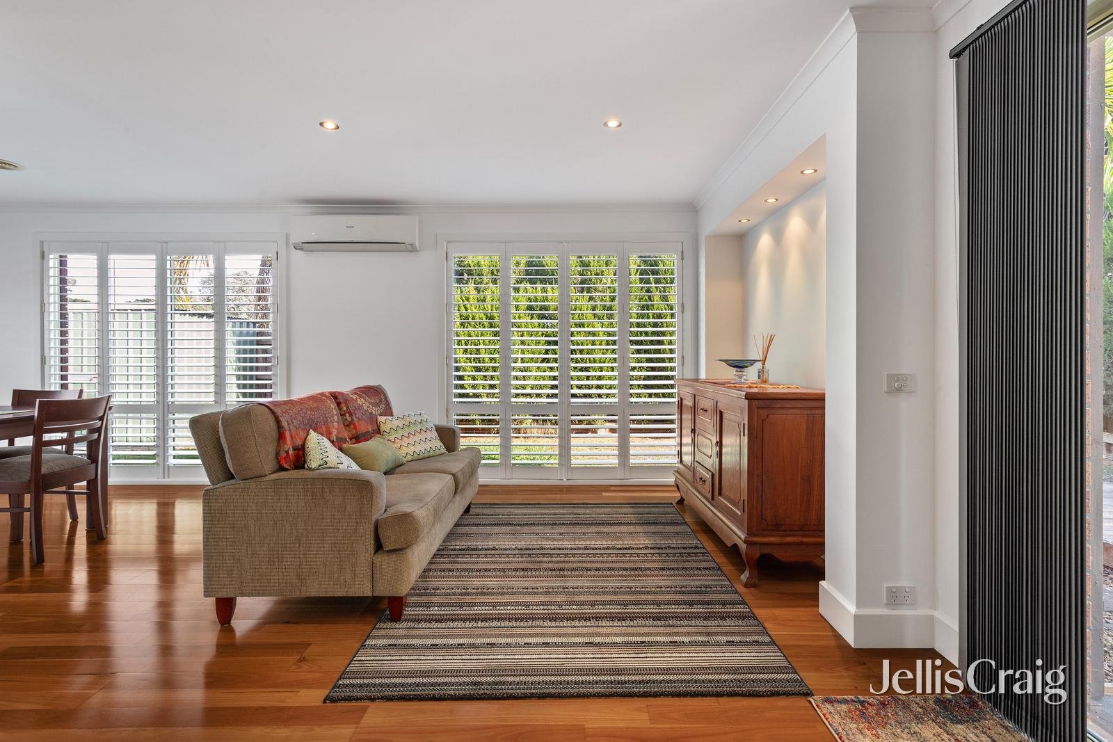 7 Grierson Drive, Kilsyth image 5