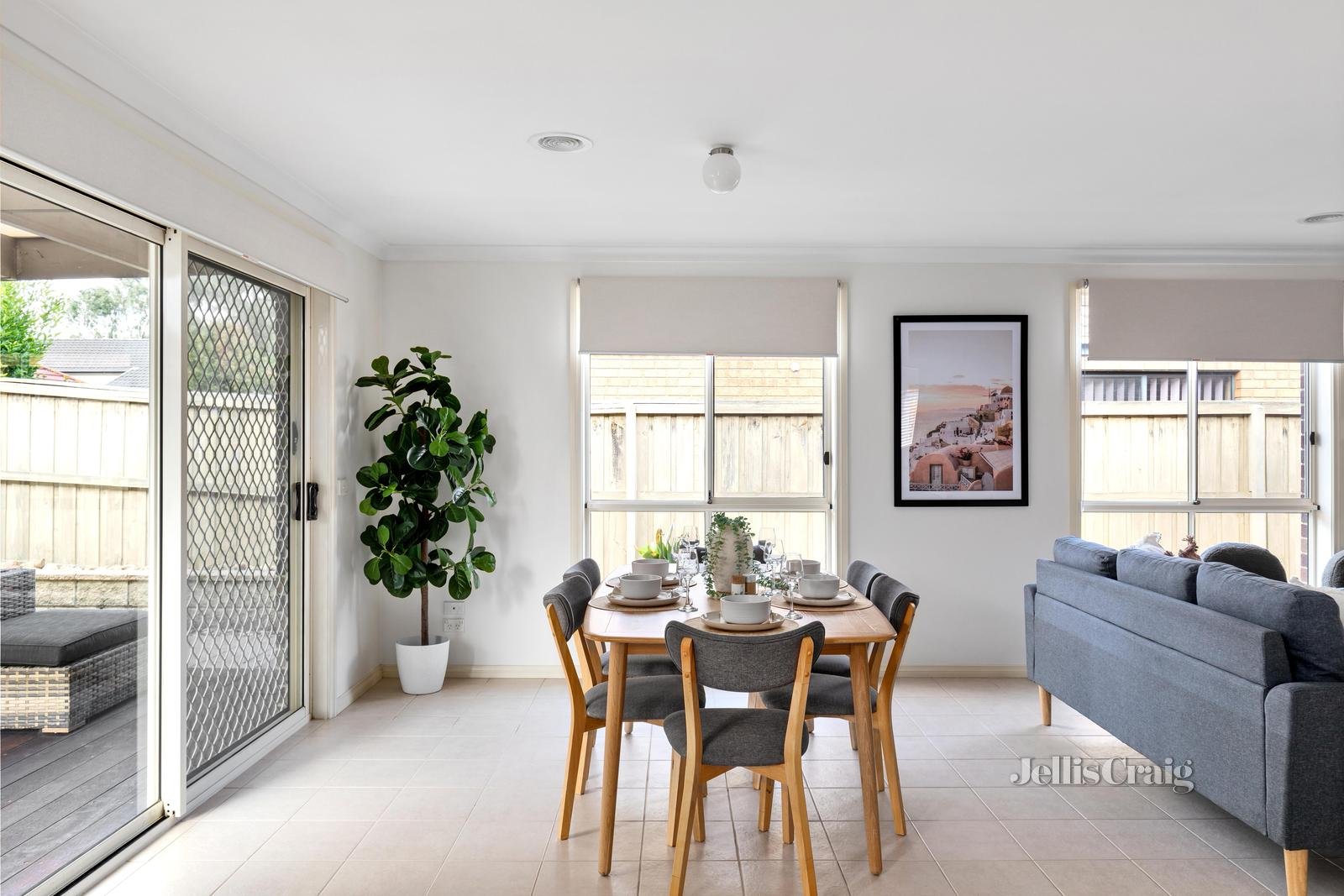 7 Groundberry Street, South Morang image 4