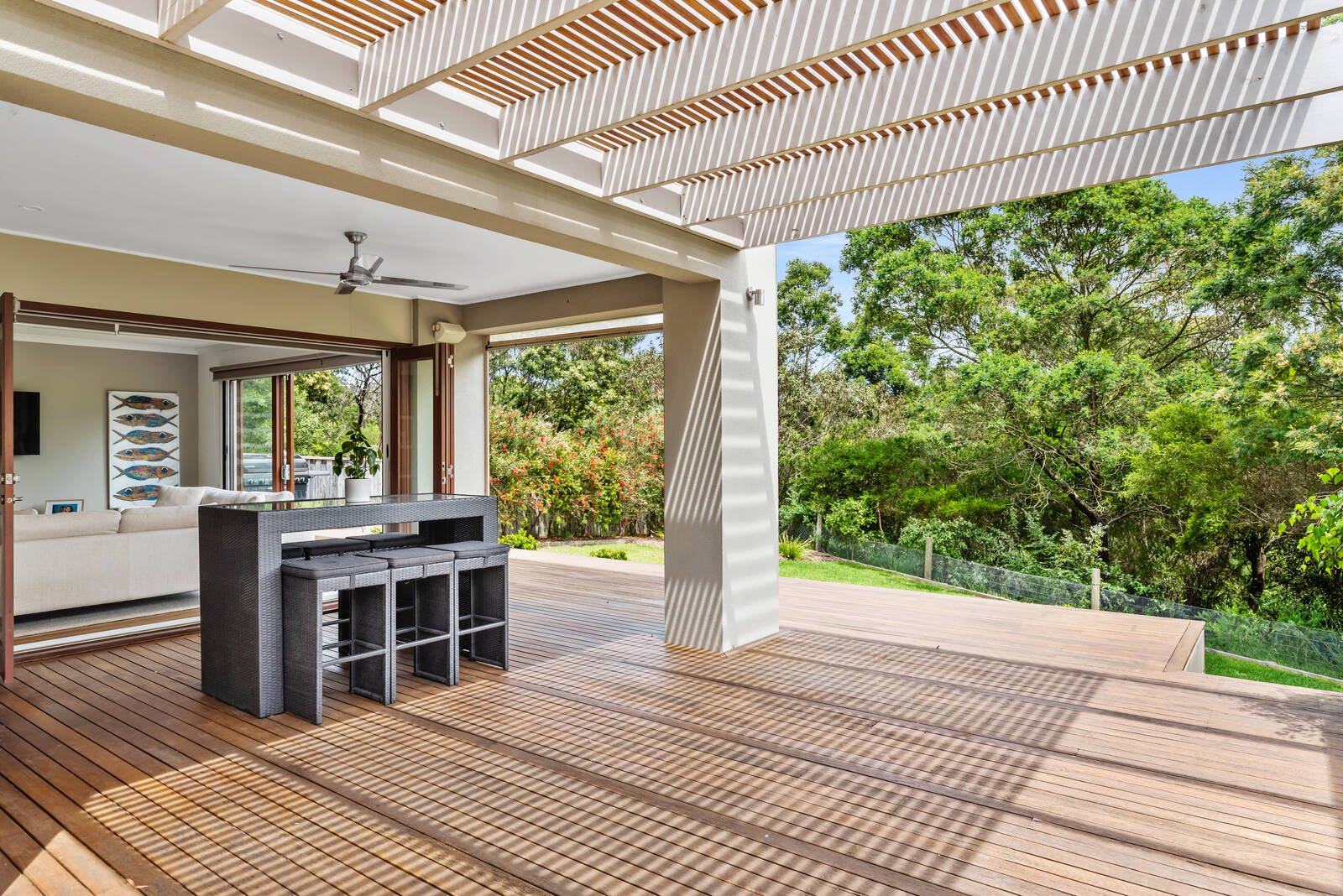 Property Gallery Thumbnail 6