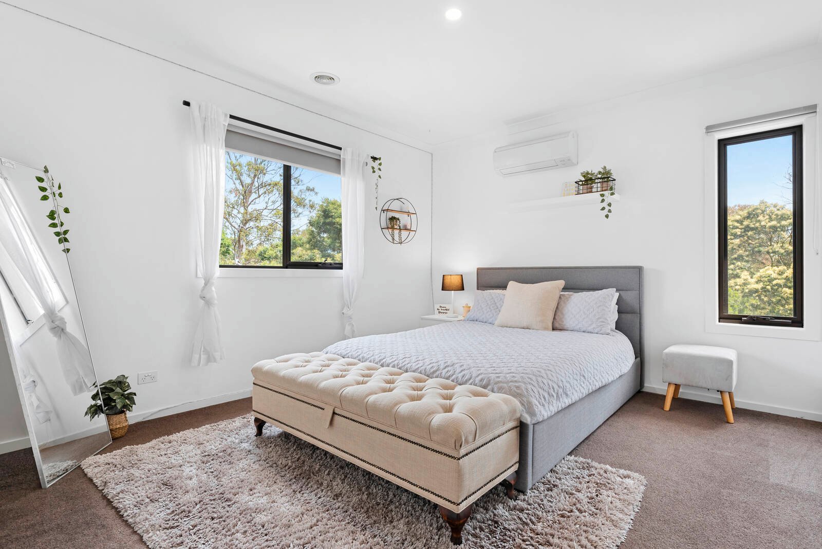 Property Gallery Thumbnail 10