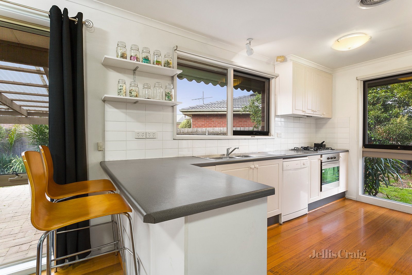 7 Gyra Court, Bundoora image 4