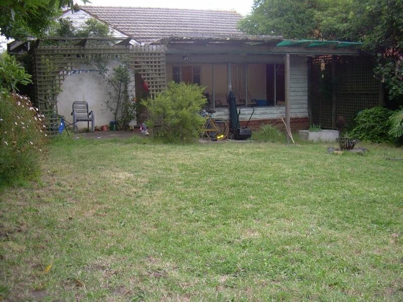 7 Hamel Street, Box Hill South image 2
