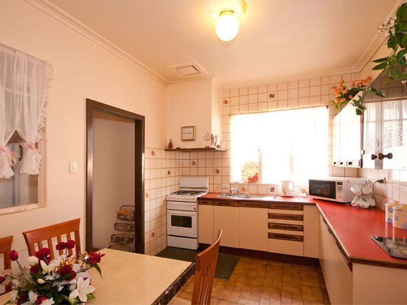 7 Haughton Court, Box Hill South image 3
