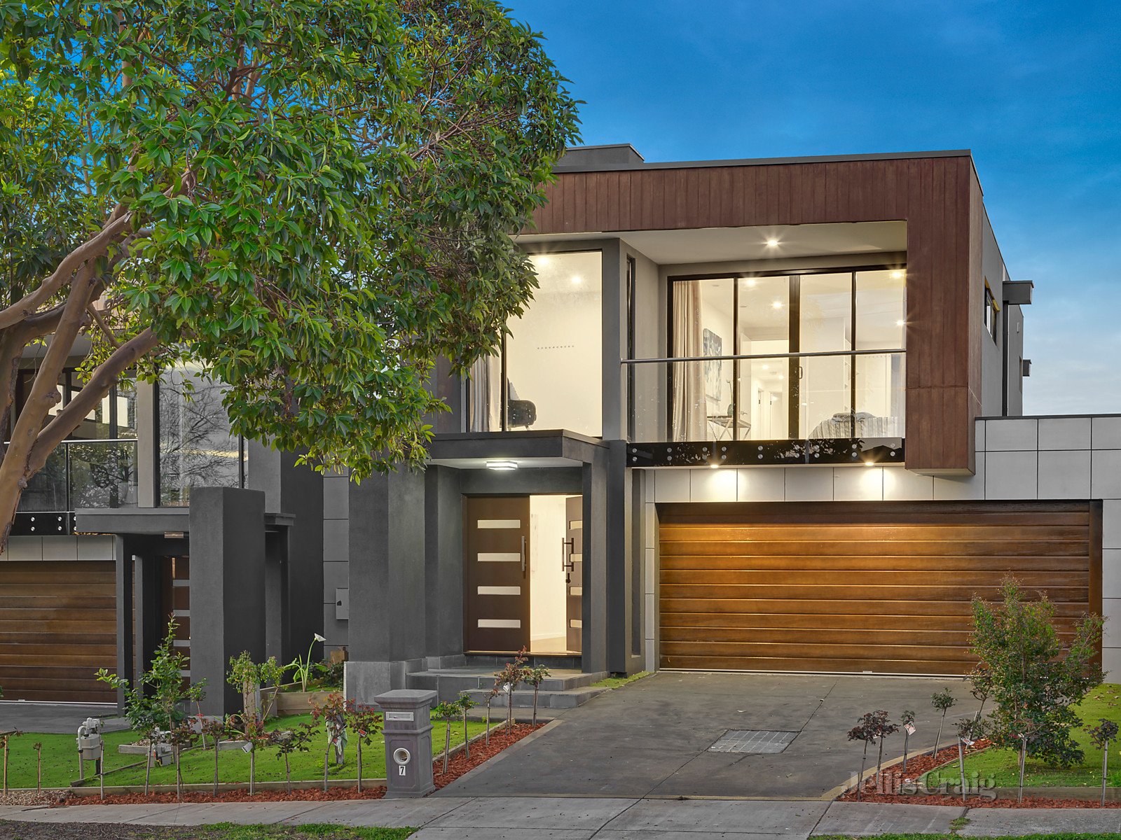 7 Hawk Street, Doncaster East image 3