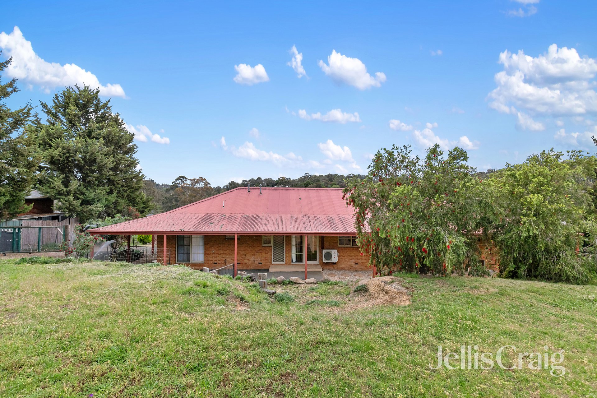 7 Hawkhurst Court, Eltham image 12