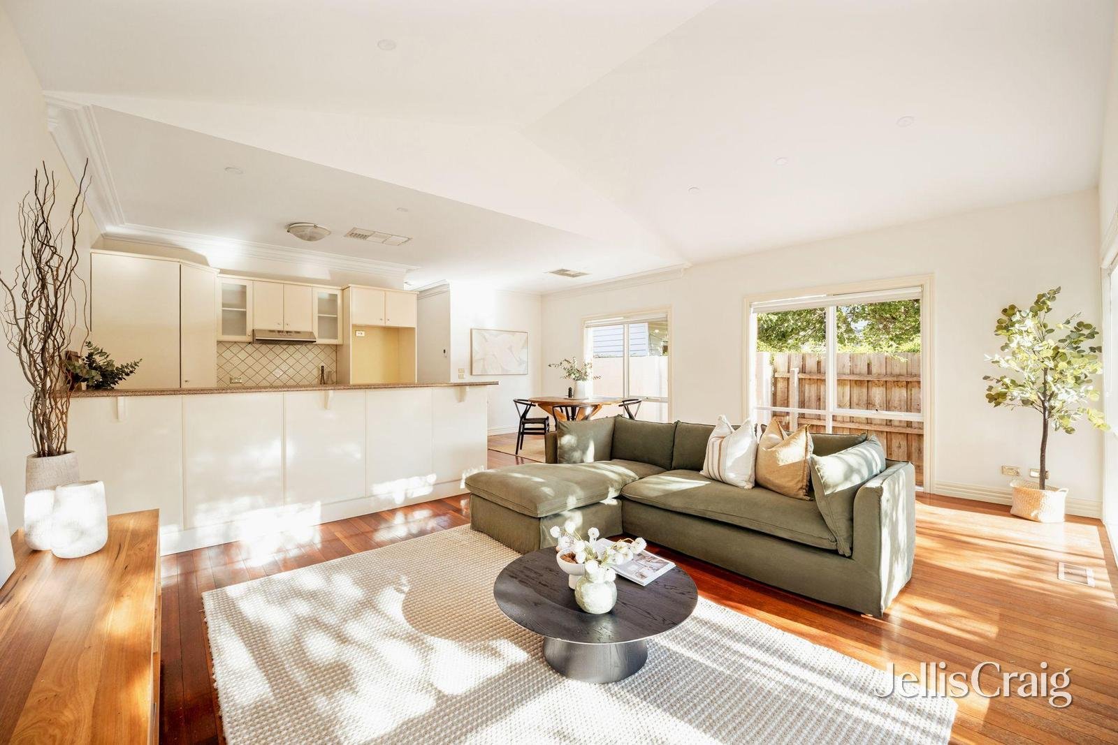 7 Hennessy Street, Brunswick image 5