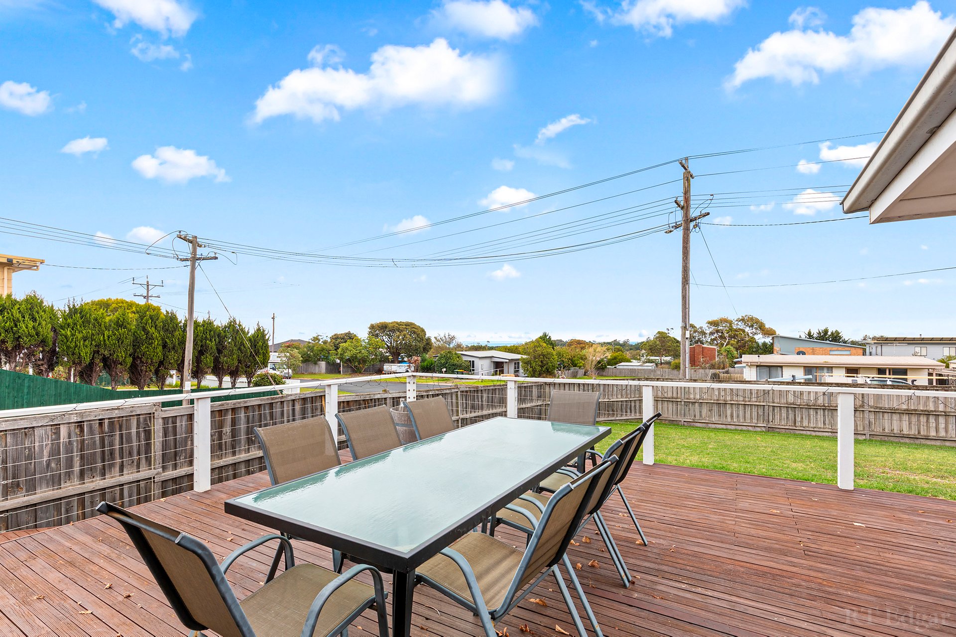 Property Gallery Thumbnail 8